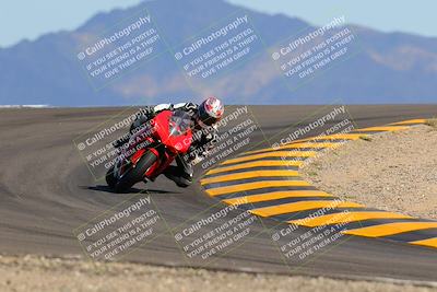 media/Oct-09-2022-SoCal Trackdays (Sun) [[95640aeeb6]]/Turn 12 (140pm)/